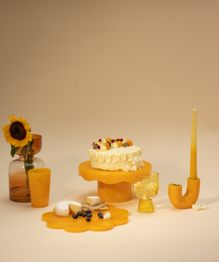Scallop Handmade Resin Cake stand, Mustard - 9.5x4.5 Inches