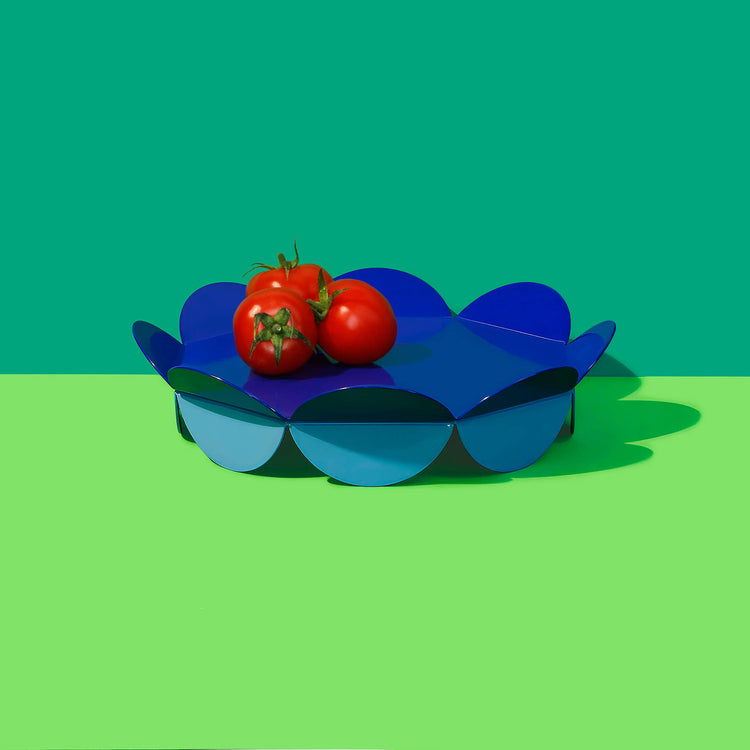 Flower Serving Stand M – Sculptural & Glossy: Blue