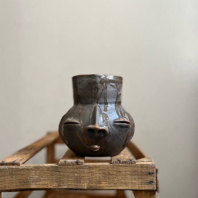 Taller Coatlicue - Erupted Cara Zapoteca Jar - Cave Mud Clay: 1 Liter / 33 Ounces