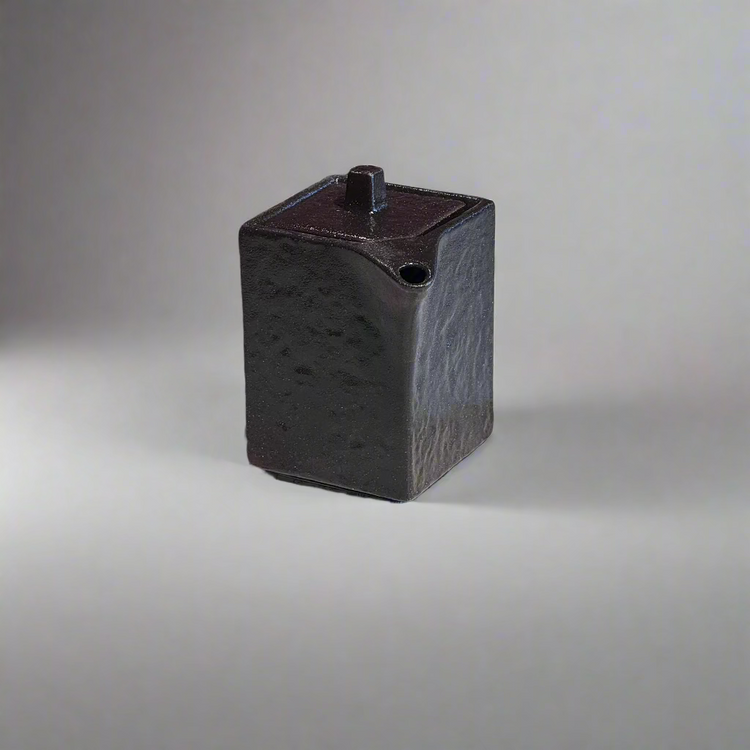 Squared Soy Pot Black