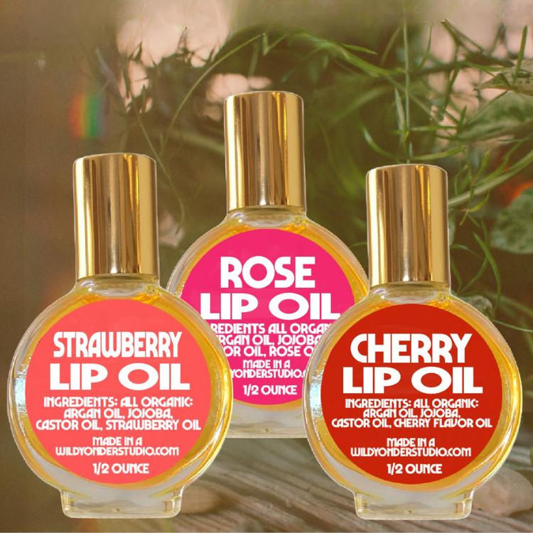 Hydrating Lip Oil Gloss: STRAWBERRY