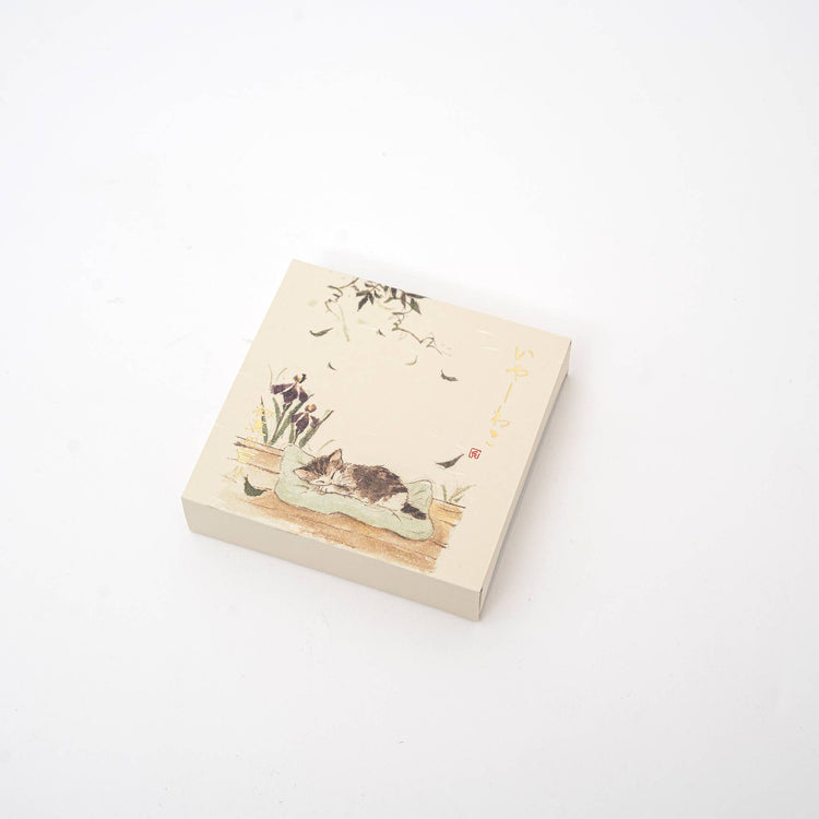 Kousaido Iyashi Neko Incense Cone Set With Ceramic Dish: Late Autumn