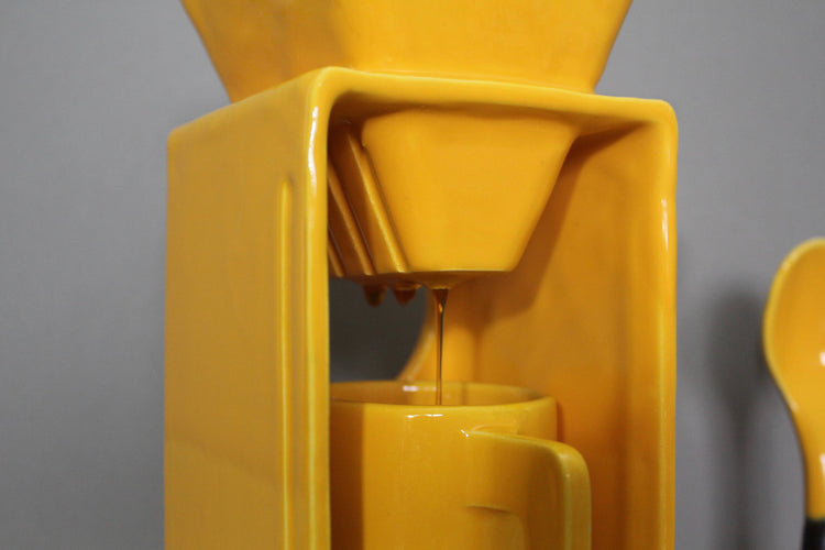 Personal Coffee Maker: Saffron