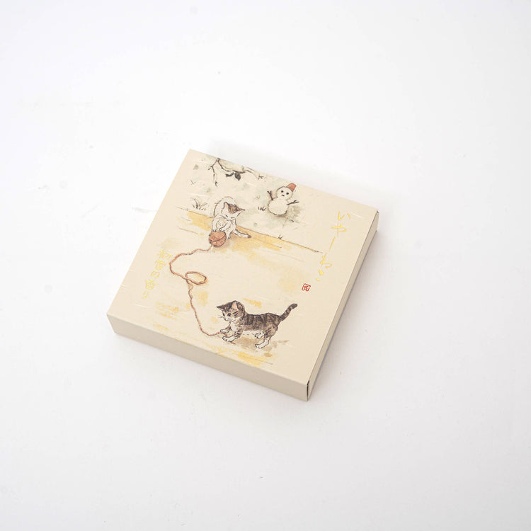 Kousaido Iyashi Neko Incense Cone Set With Ceramic Dish: Late Autumn