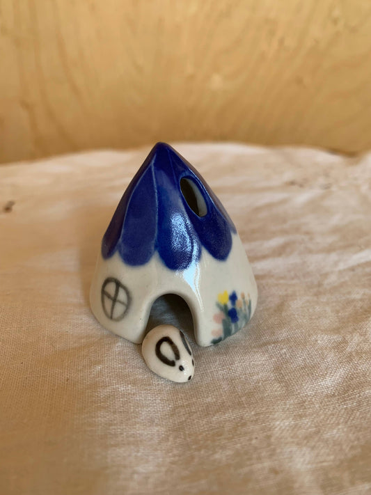 Blue Ceramic Mouse House Cone Incense Burner With Flowers