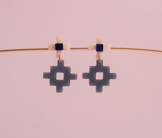 Makorou Acetate Earrings