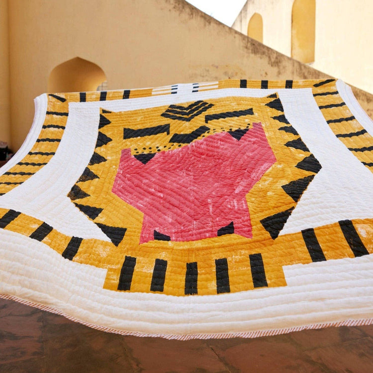 Tiger Quilt: Queen