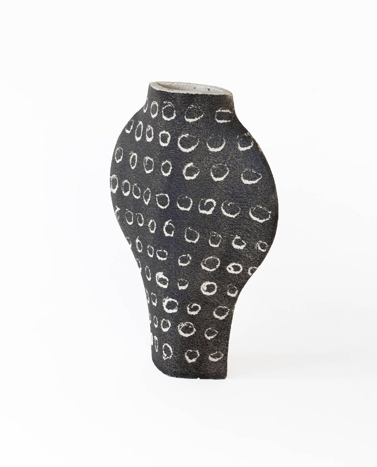Ceramic Vase ‘Dal - Negative Small Rounds’