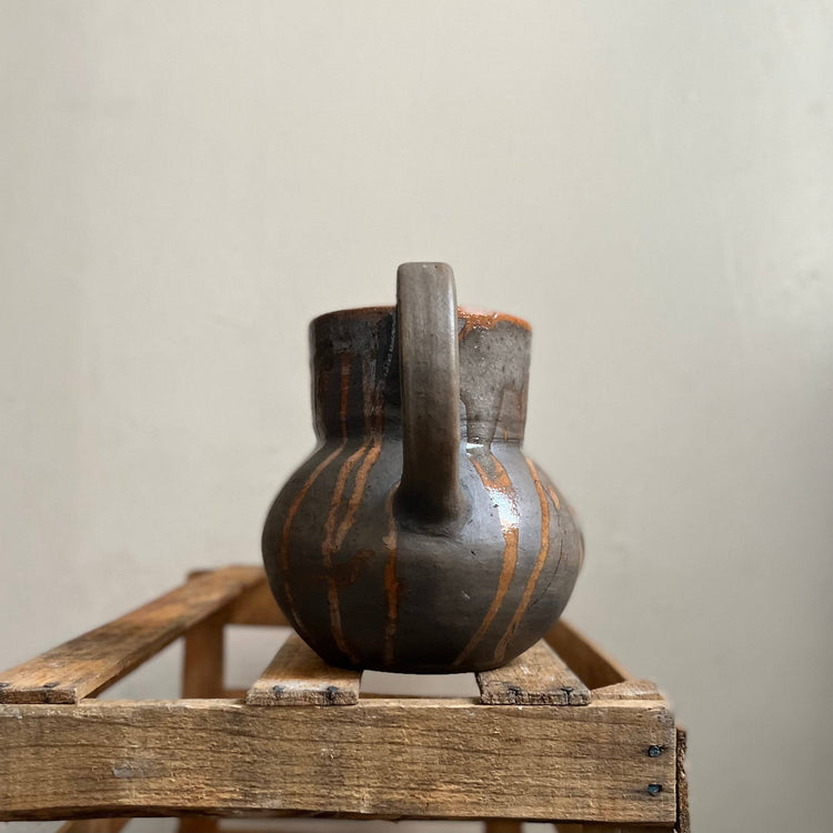 Taller Coatlicue - Erupted Cara Zapoteca Jar - Cave Mud Clay: 1 Liter / 33 Ounces