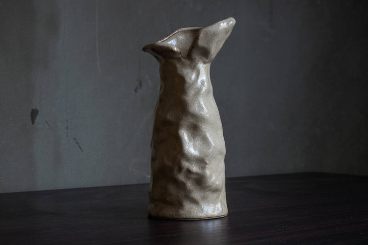 Flower vase "Rin" | Seto porcelain ivory color