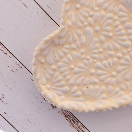 Cream Cloud - Heart Plate: Cream