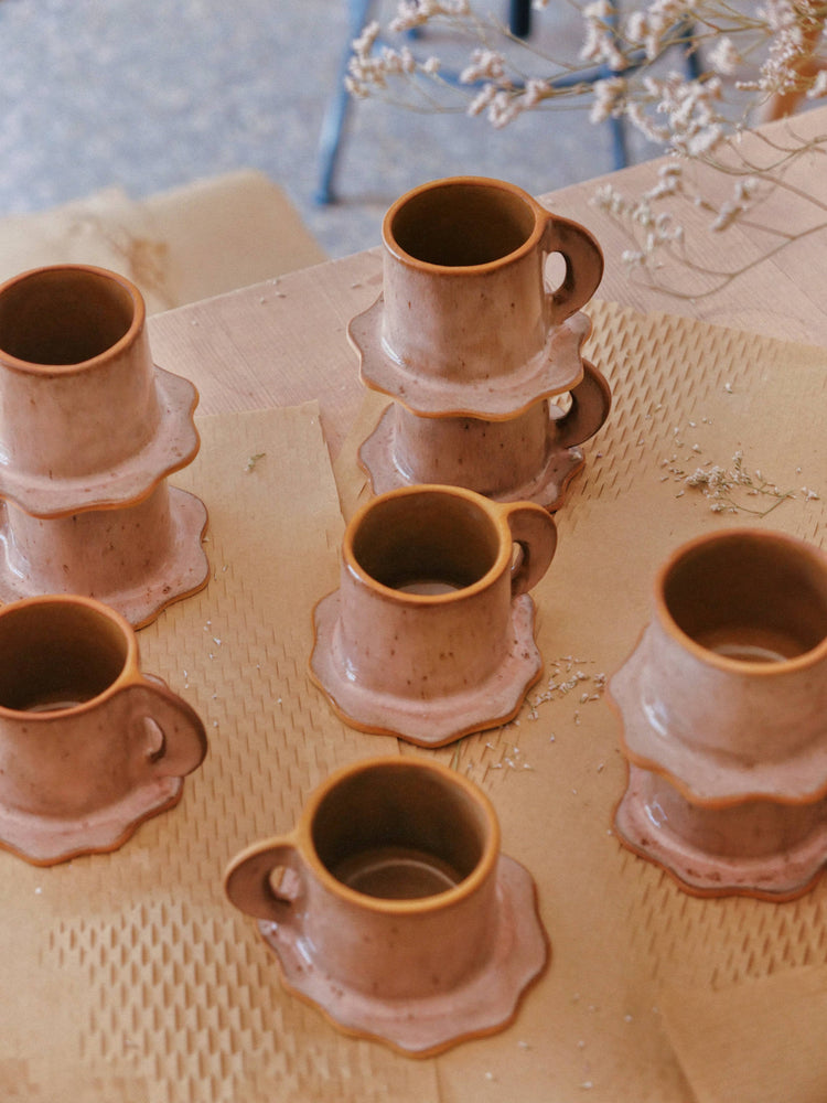 Stoneware espresso cups with saucer: Pink